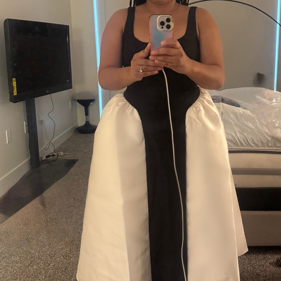 Club L London Christie Elegant Black and White Women's Dress (Basque Waist) - Picture 7 of 7